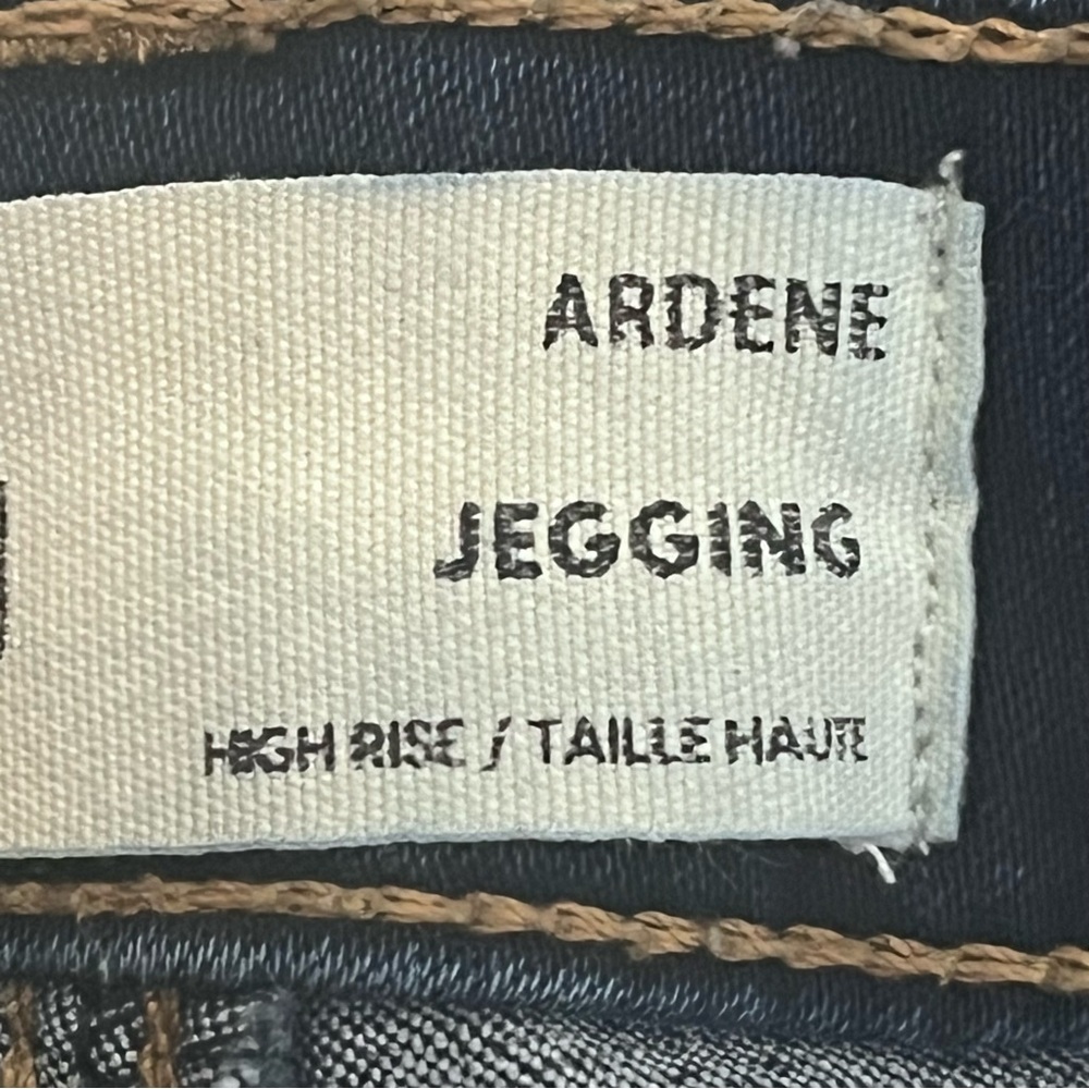 Ardene Woman’s Dark Blue Skinny High Rise Jeans - Picture 6 of 8